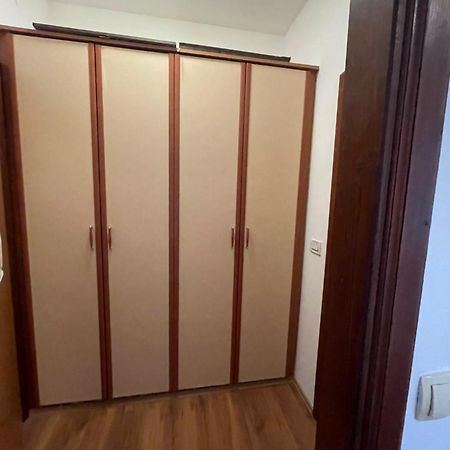 Bed and Breakfast Vila Liza Трогир Экстерьер фото