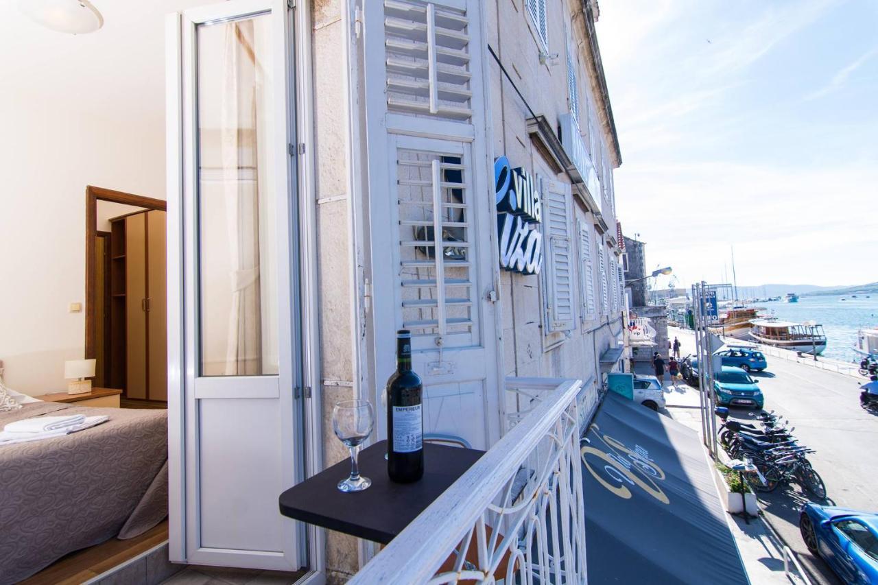 Bed and Breakfast Vila Liza Трогир Экстерьер фото